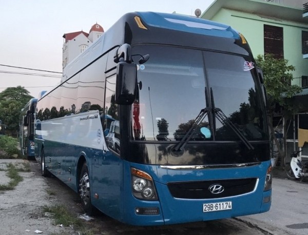 Xe 45 Univer Luxury